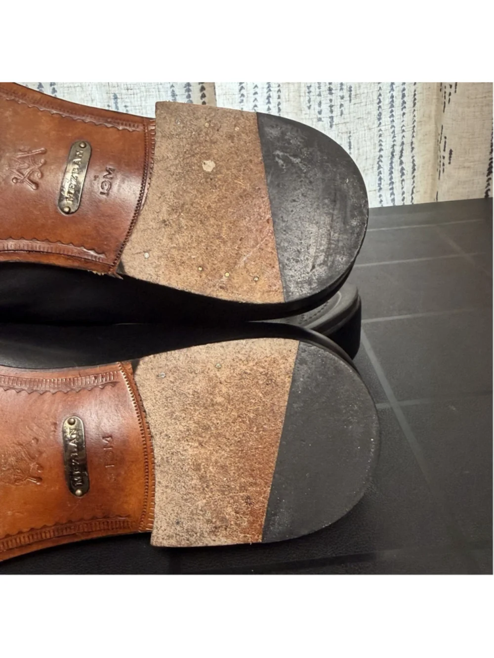 Mezlan sophisticated classic